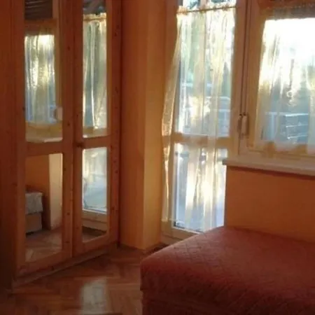 In Buekfuerd Mit Garten - B52075 Appartement *